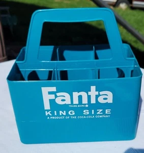 Vintage Fanta Blue Plastic 6-Pack Bottle Carrier King Size Coca-Cola Company - Picture 1 of 1