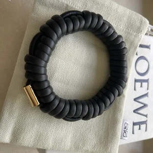 LOEWE Woven Bangle Leather Blk With Gold Metal Accent NEW With Box - Picture 1 of 7