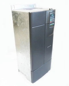 SIEMENS MICROMASTER 440 6SE6440-2AD33-0EA1 Vers. D/V2.06 -refurbished- - Picture 1 of 5