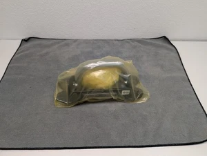 2021-2024 RIVIAN R1S R1T Bumper Tow Hitch Hook Bracket PT00655365-B OEM - Foto 1 di 8