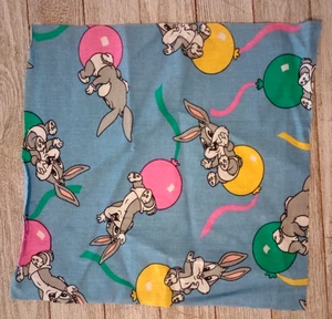 Tela de costura Looney Tunes Baby Bugs artesanía longitud pieza 11" x 9" - Imagen 1 de 2