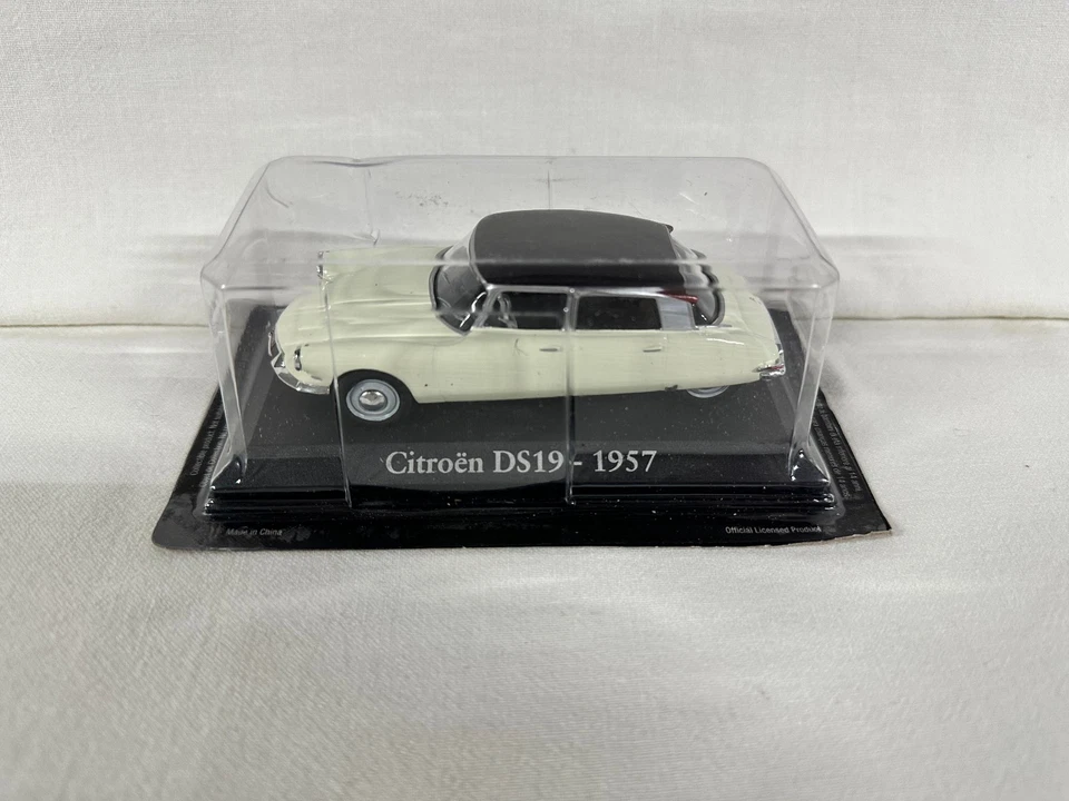 CITROEN DS19 - 1957 - SCALA 1/43 - DIE CAST - Immagine 1 di 1