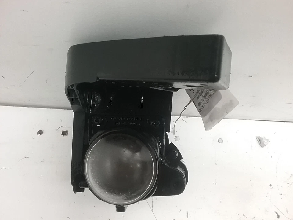 Faro antiniebla delantero izquierdo audi a6 1998-2001 (2,8 l 6 cilindros 4 puertas) Foto 1 de 4