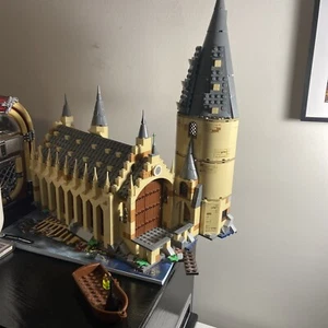LEGO Harry Potter Hogwarts Great Hall (75954) No Minifigures - Picture 1 of 6