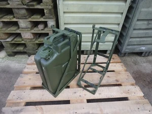 Kanisterhalterung , Kanisterhalter Stahl  mit/ohne 20 L Kanister Bundeswehr neu - Bild 1 von 10