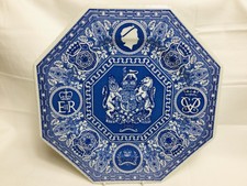 C.2002  SPODE  COMMEMORATE GOLDEN JUBILEE HM QUEEN ELIZABETH II PLATE