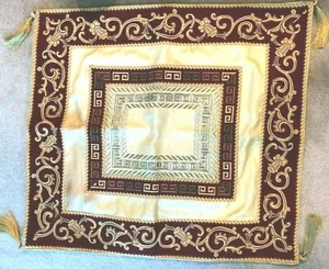 Large Handmade Gold Tassel/Thread Decorative Cusion, Floor, Pillow Cover 30 x 35 - Picture 1 of 3