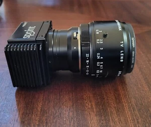 Basler High Speed SPRINT Zeilenkamera SpL 4096 mit Pentax F Mount Macro Objektiv - Bild 1 von 9