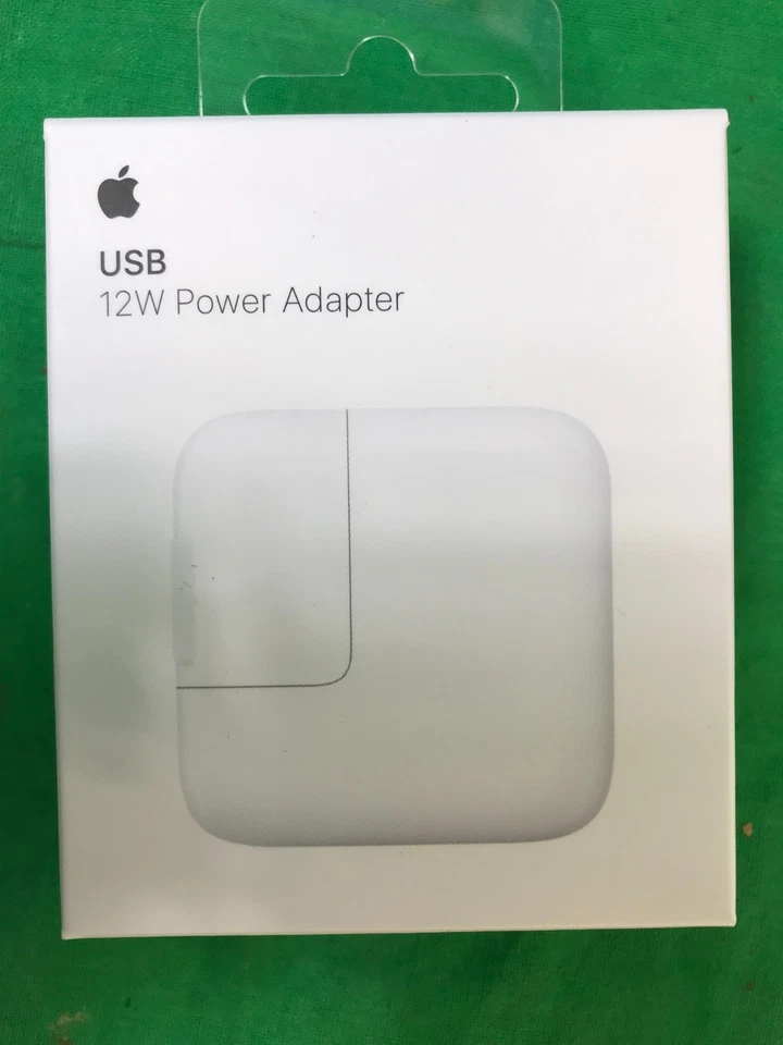 Apple A2167  MD836LL/A 12W USB Power Adapter Wall Charger New White* - Image 1 of 4