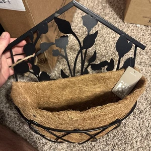 Place And Time Porch Patio Wall Planter With Liner, Brand New With Tag. Excellen - Picture 1 of 7