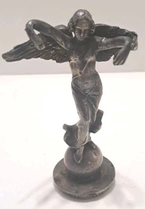 Vintage Bronze Angel On Globe Statue 4.5" Divine Protection Guidance and Peace - Foto 1 di 6