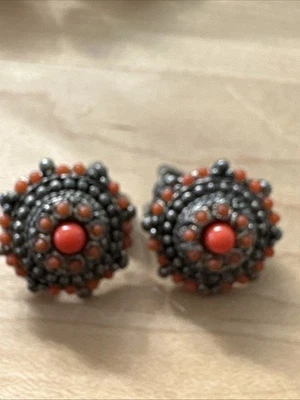 "Pendientes boho RJ Graziano imitación coral .75""" Foto 1 de 4