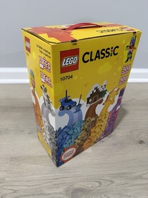 LEGO CLASSIC: Creative Box (10704)&mdash;NEW