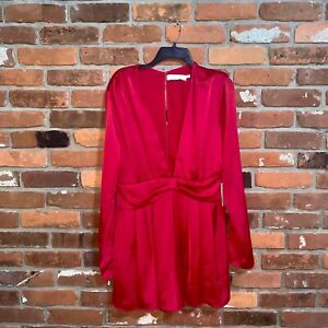 ASTR Womens Red Silky LS Friday Romper With Bow Detail Size Large Shorts New