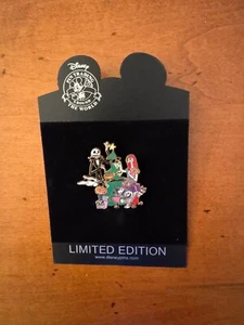 DISNEY - 2006 HOME FOR THE HOLIDAYS - NIGHTMARE BEFORE CHRISTMAS - PIN - RARE! - Picture 1 of 4
