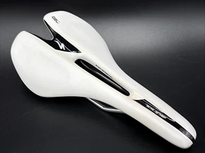 Specialized TOUPE Sport Gel 143mm weiß Cro-Mo Schienensattel sehr gut gebraucht - Bild 1 von 16