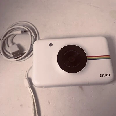 Polaroid Snap Polaroid Digital Camera White 16GB SD card Tested to Card - Image 1 of 4