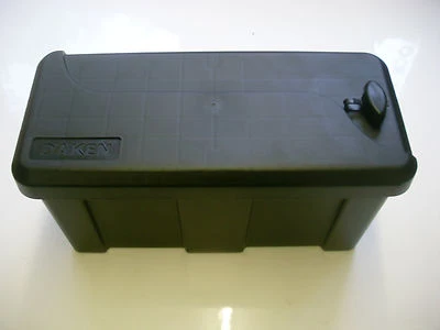 COMMERCIAL PLASTIC LOCKER TOOL BOX - SIDE HINGED 1 HANDLE DAKEN 82201 - Image 1 of 3