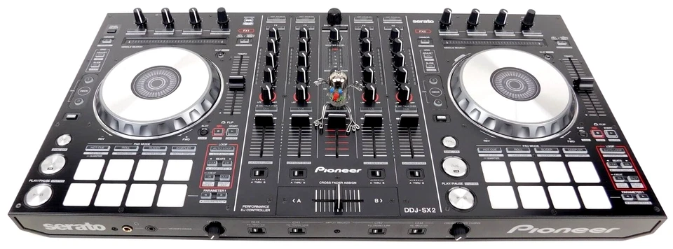 Pioneer DJ DDJ-SX2 4-Channel Pro Mixer Controller + Top Zustand + Garantie - Bild 1 von 4