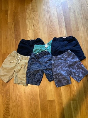 Lot Of Boys Gap, Cat And Jack, Levi’s Khaki Active Wear Shorts Sz Small 6/7 Lot - Image 1 of 4
