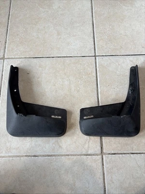 2009 - 2015 丰田 VENZA 后挡泥板 * 一对 * 两件原始设备制造商 — 第 1/2 张图片