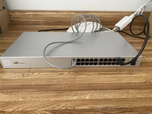 Ubiquiti Networks UniFi 24 Port Gigabit Fully Managed Switch (Gen 1 non PoE) - Picture 1 of 6