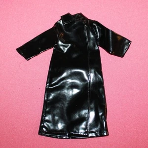 Imperméable noir pour poupée mannequin Tressy Bella ou Barbie ? vintage - Picture 1 of 2
