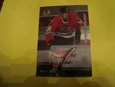 2001 02  BE A PLAYER SIGNATURE SERIES  #230 Mark Bell Autograph  Chicago 