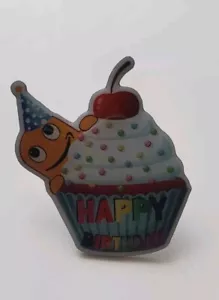 Amazon Peccy Happy Birthday Cupcake Pin - Picture 1 of 3