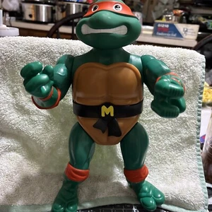 Teenage Mutant Ninja Turtles TMNT Giant Michaelangelo 12" Figur 2022 - Bild 1 von 4