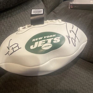 VINNY TESTAVERDE & WAYNE CHREBET AUTOGRAPHED SIGNED NEW YORK JETS LOGO FOOTBALL - Picture 1 of 3