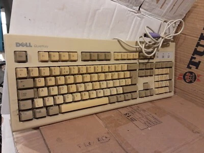 Vintage Dell Quietkey TH-082JPJ PS2 Computer Keyboard P/N: 082JPJ - Image 1 of 4