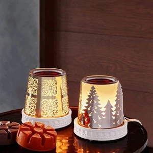 PartyLite ScentGlow Warmer P92382 foresta invernale mutevole manica oro e abete nuovo con scatola - Foto 1 di 6