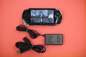 Sony PSP-1001 Handel Console Black with Charger Memory 2GB Stick New Battery