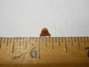 390 pf 50 Volt Disc Ceramic Capacitor (NOS, New Old Stock)(QTY 25 ea)D63 - Picture 1 of 3