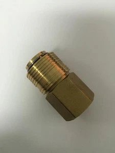 Acoplador de conexión rápida de apertura rápida para lavadora a presión 3/8F latón (170027) - Imagen 1 de 1