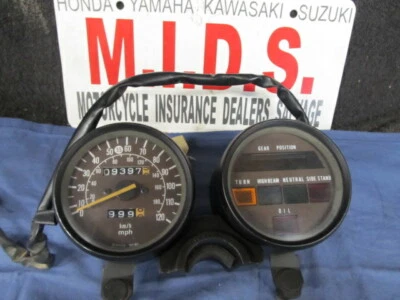 1982 - 1985 Suzuki GS300L Speedometer Gauge Cluster Set 9,397 miles 34110-11911 - Image 1 of 4