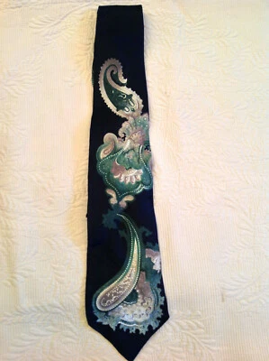 Corbata Oleg Cassini Verde y Blanco Paisley Sobre Cuello Azul Vintage Retro Foto 1 de 4