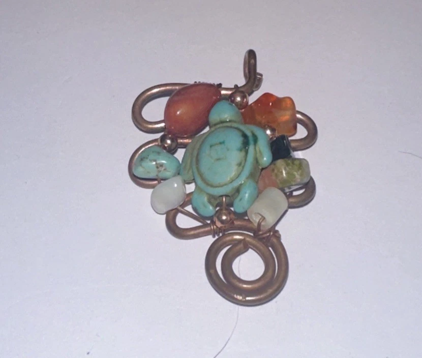 Joyería colgante tortuga alambre cobre cobre hecho a mano étnica turquesa  Foto 1 de 4
