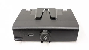VOLVO XC40 PANNELLO PORTA PRESA USB E 12V 31469019 2021 - Foto 1 di 9
