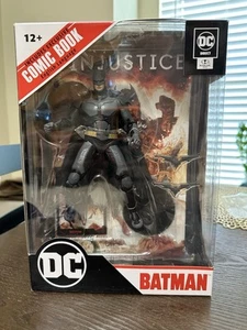 DC Multiverse McFarlane Batman Injustice 2 Comic Page Punchers - Picture 1 of 1