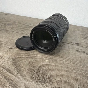 Lente de cámara Canon EFS 55-250 mm con estabilizador de imagen y macro 0,85 m/2,8 pies - Imagen 1 de 5