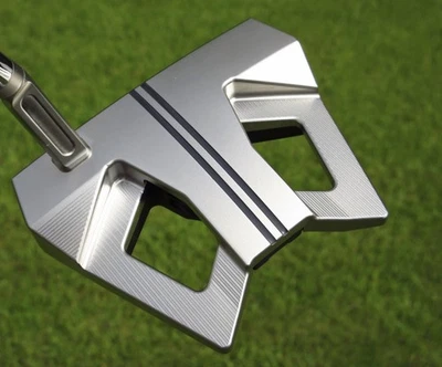 Scotty Cameron 2024 Phantom 9.5 Putter 34" Diestro Con Cubierta de Cabeza Foto 1 de 4