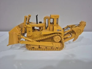 Caterpillar D9L Dozer w/  Cab, 1 Shank Ripper - 1/48 - CCM - Diecast  LOOSE BD7 - Picture 1 of 5