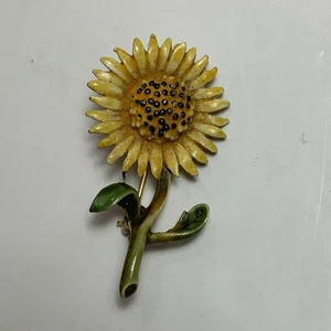 Women Vintage Sunflower Leave Enamel Brooch Pin marked HAR Hargo 1 3/4” long - Picture 1 of 3
