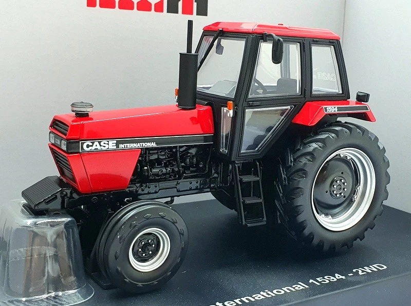 Universal Hobbies 1/32 Scale UH6759 - Case International 1594 2WD - Red  - Image 1 of 4