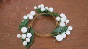 ANILLO DE VELAS BLANCO BAYAS Y HOJAS - Imagen 1 de 1
