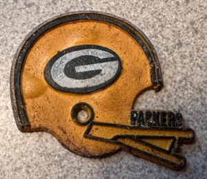VINTAGE GREEN BAY PACKERS HELMET FRIDGE MAGNET NFL VTG - Picture 1 of 1