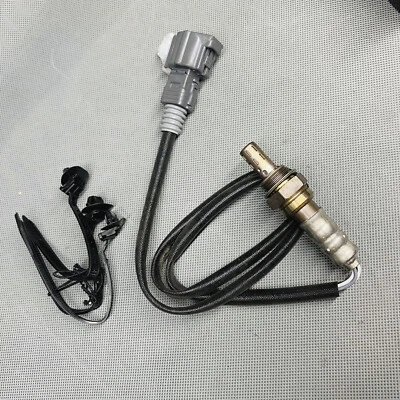 OE GENUINE Lambda Oxygen Sensor 15986 For 2004-2019 Toyota Highlander 2.4L-2.7L - Image 1 of 4