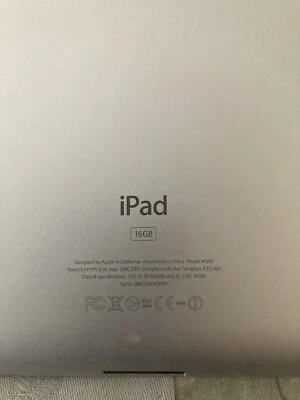 Apple iPad 2 A1395 9.7" LCD Display 16GB 512MB RAM Dual Core Tablet Locked WiFi - Image 1 of 4